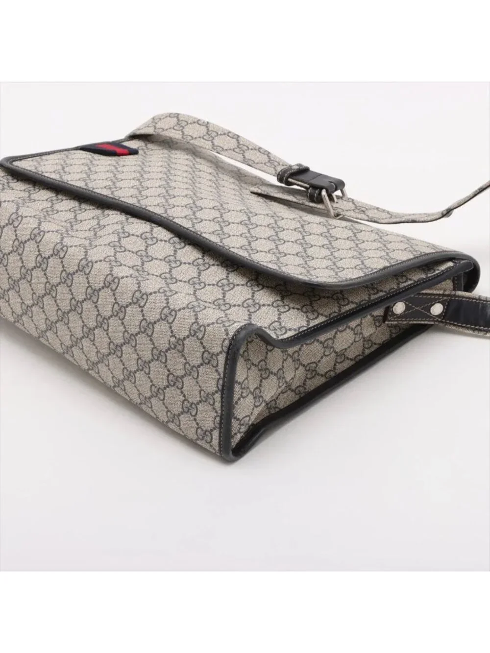 Gucci GG Supreme Leather Shoulder Bag Crossbody Messenger Business